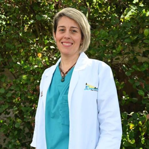 Dr. Laura Woodward (Baltodano)